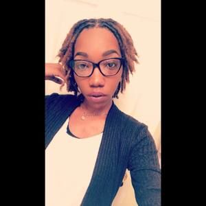 Meet your Posher, Donnesha